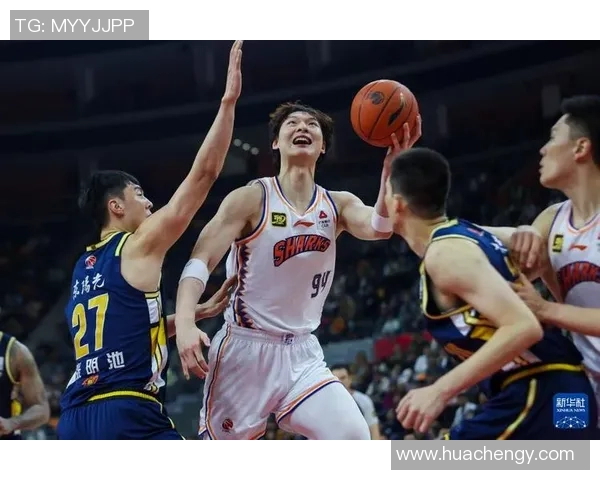 王哲林领衔中国篮球新篇章 展现无限潜力助力国家队腾飞